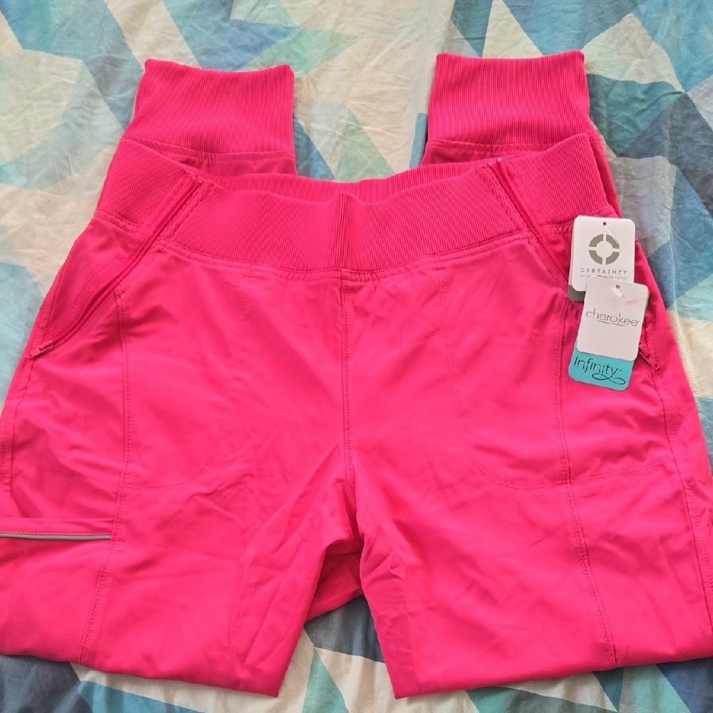 Cherokee Infinity Cargo Jogger Scrubs, Large